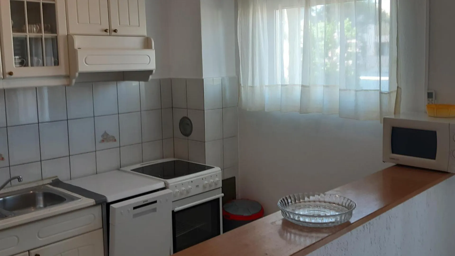 Apartments By The Sea Supetarska Draga - Donja, Rab - 15983